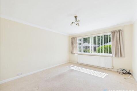 CAM02318G0-PR0447...