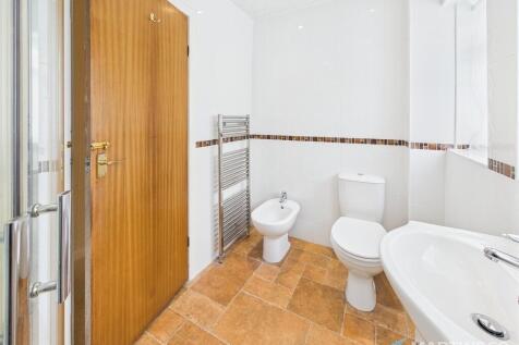 CAM02318G0-PR0447...