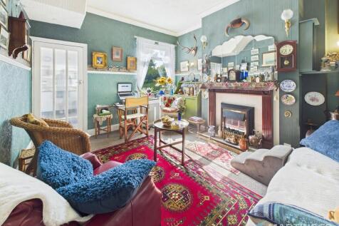 CAM02318G0-PR0496...