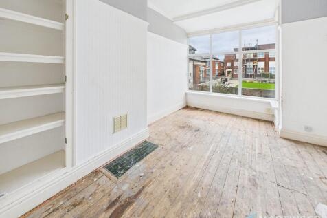 CAM02318G0-PR0560...