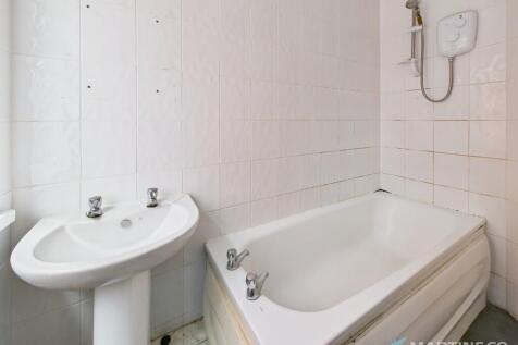 CAM02318G0-PR0560...