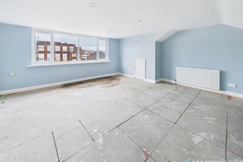 CAM02318G0-PR0560...