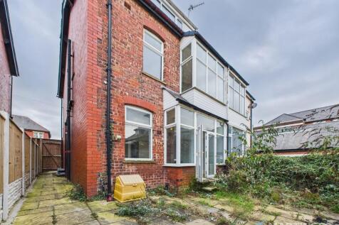 CAM02318G0-PR0560...