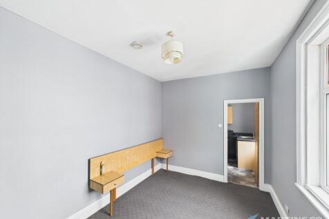 CAM02318G0-PR0565...