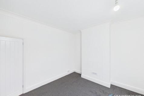 CAM02318G0-PR0566...