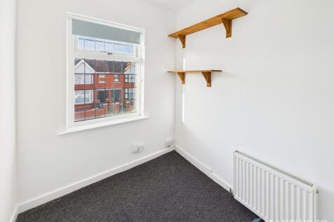 CAM02318G0-PR0572...