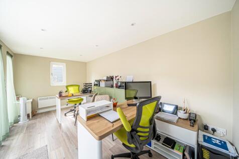 Property Image 24