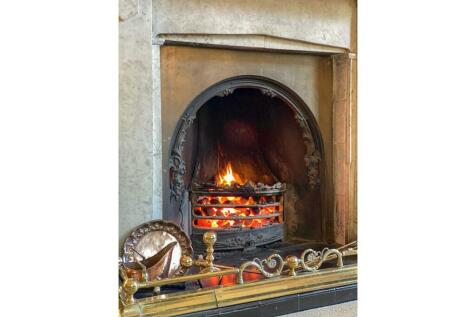 Ravenscliffe,-Fort-Anne-Road,-Douglas-(11).jpg