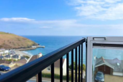 Montana, Laxey (62).png