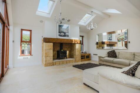 Ballaclucas Farm, Top Road, Crosby (2).jpg
