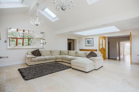 Ballaclucas Farm, Top Road, Crosby (4).jpg