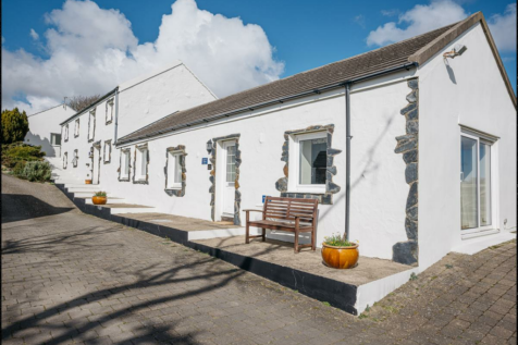 Ballachrink, Holly Cottage (10).png