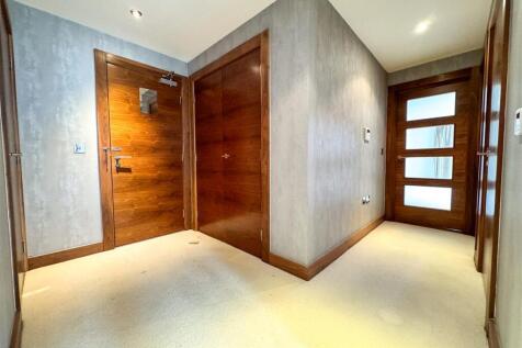 Apt 46 Quay West-5.jpg