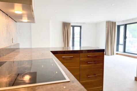 Apt 46 Quay West-17.jpg