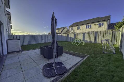 Final edit on grass and patio 1.jpeg