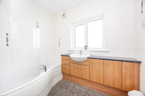 Peacehaven Brookfield Av Castletown (24).jpg