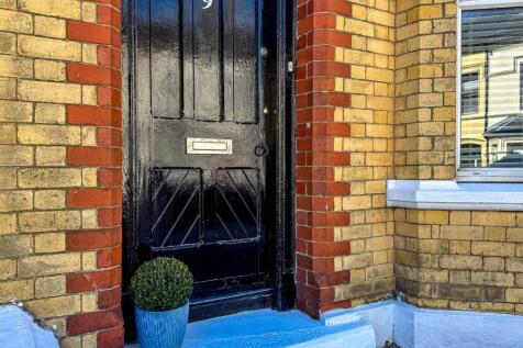 9 Berkeley Street Douglas (30).jpg