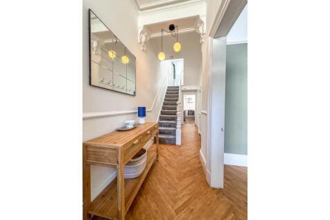 9 Berkeley Street Douglas (25).jpg