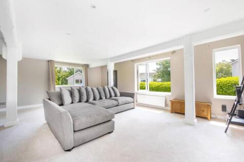 23 Vicarage Park, Douglas (4).jpg