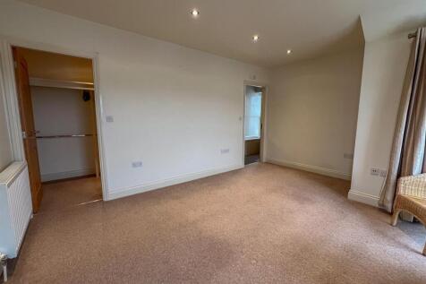 Townhouse 2, Bay View Road-09.jpg
