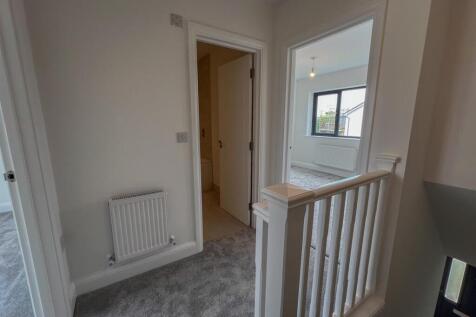 64 Shimmin Road-07.jpg