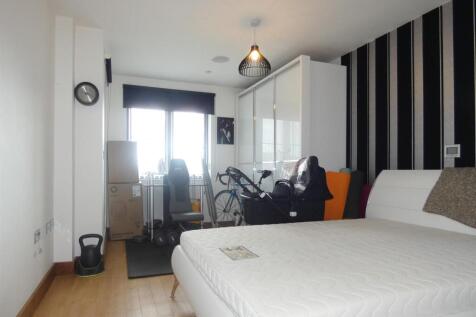 45 Quay West-07.jpg