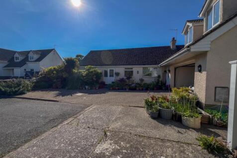 7 Christian Ave, KM-02.jpg