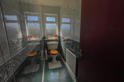 7 Christian Ave, KM-19.jpg