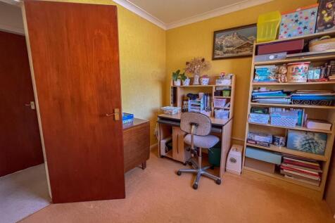 7 Christian Ave, KM-21.jpg