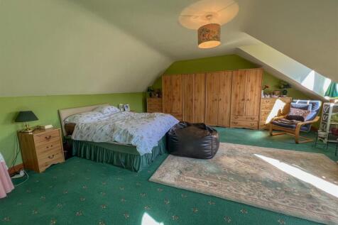 7 Christian Ave, KM-28.jpg