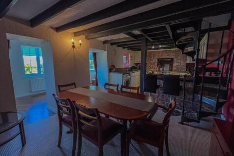 2 Sunhill Cottages-05.jpg
