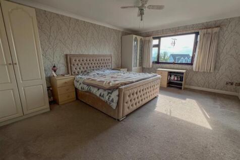 22 Hiltop Rise-24.jpg