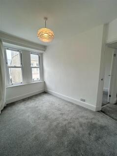 2 Hatfield Grove-04.jpg