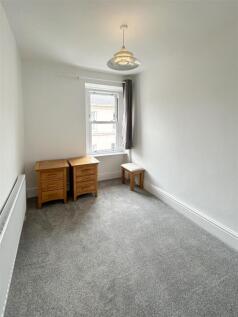 2 Hatfield Grove-06.jpg