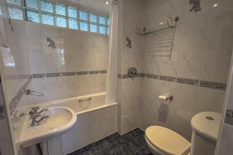 2 Sunhill Cottage v2-13.jpg