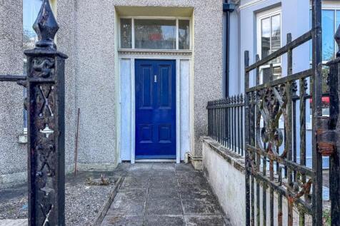 Flat 1, 1 Woodburn Square (13).jpg