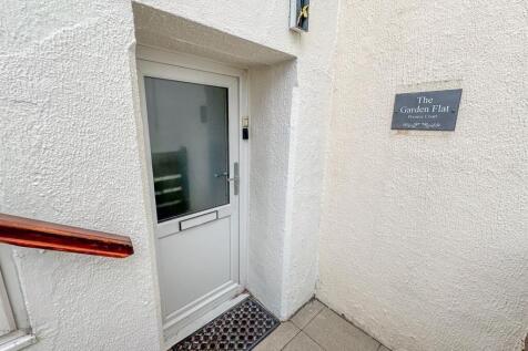 garden flat (2).jpg