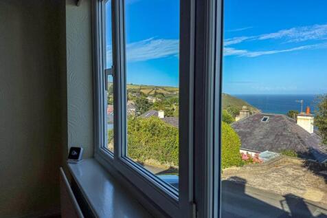 2 Sunhill Cottages, Laxey (13).jpg