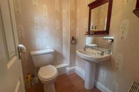 152 Faiways Crescent-12.jpg