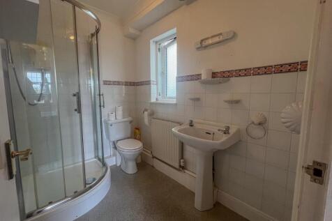 152 Faiways Crescent-21.jpg