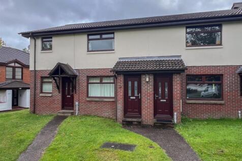 18 Stevenson Court-01.jpg