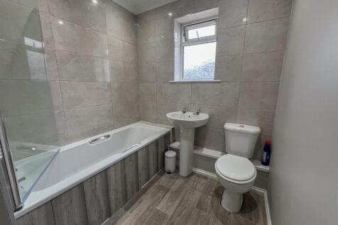 18 Stevenson Court-07.jpg