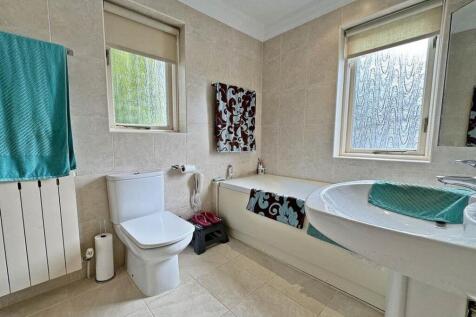 Stovell Lodge (16).jpg