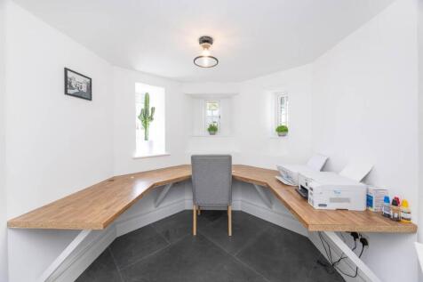 Woodland Towers (12).jpg