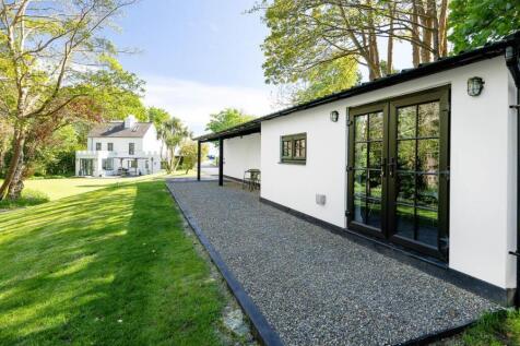 Woodland Towers (57).jpg