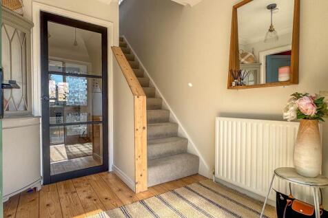 11 Lower Dukes Road, Douglas (4).jpg