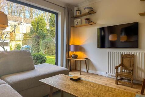 11 Lower Dukes Road, Douglas (22).jpg