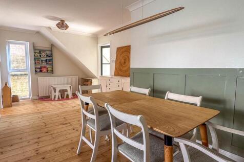 11 Lower Dukes Road, Douglas (24).jpg