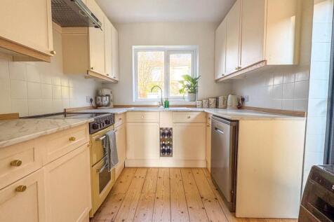 11 Lower Dukes Road, Douglas (16).jpg