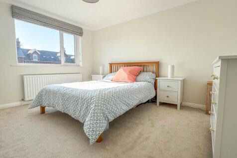 11 Lower Dukes Road, Douglas (12).jpg